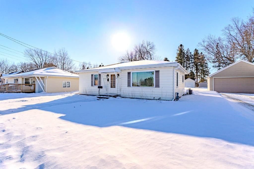 Photo of 619 W Randolph STREET, Wausau, WI 54401 (MLS # 22600339)