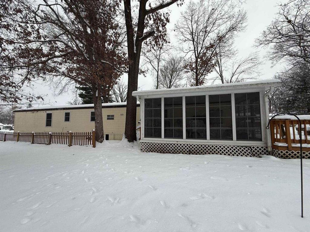 Photo of 8 Old Buck COURT, Baraboo, WI 53913 (MLS # 2013387)