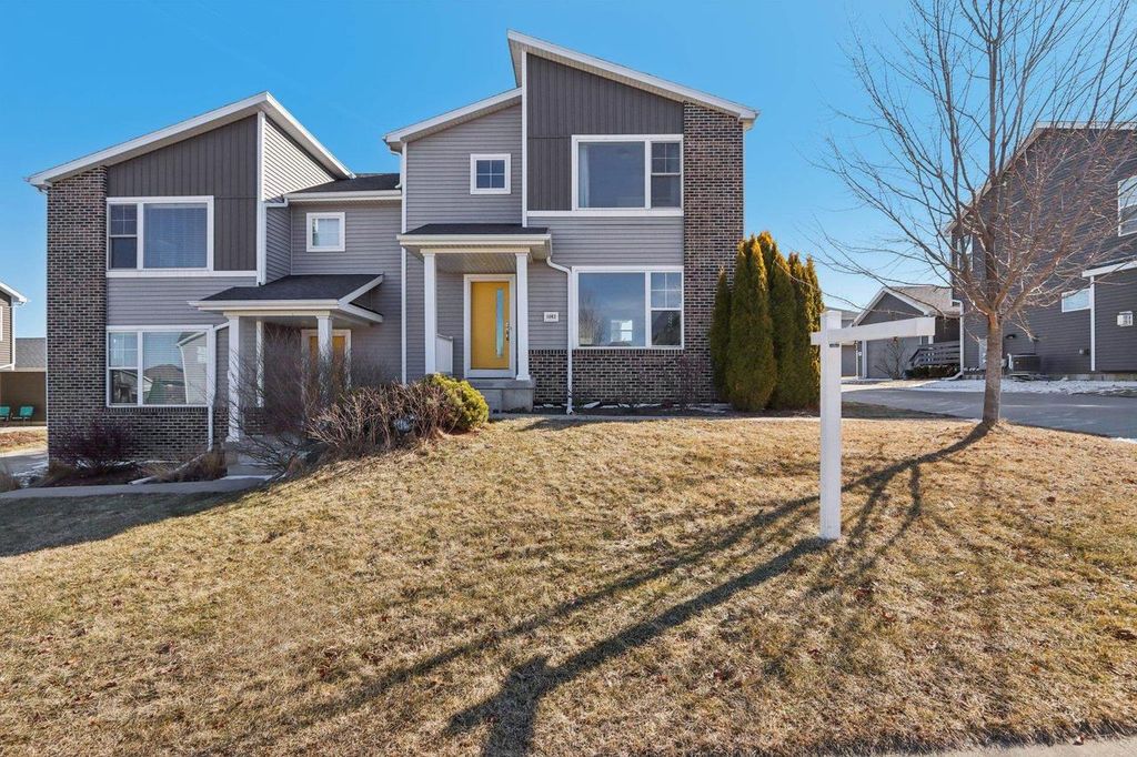 Photo of 1083 Siena DRIVE, Verona, WI 53593 (MLS # 2016137)