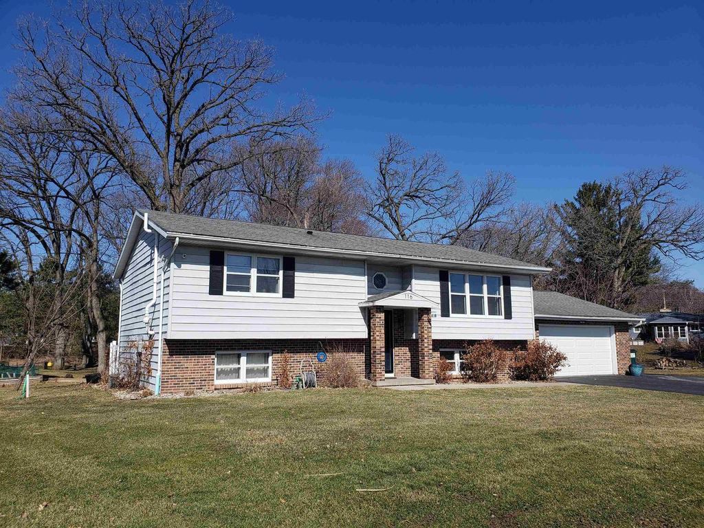 Photo of 116 Meadow LANE, Deforest, WI 53532 (MLS # 2018554)