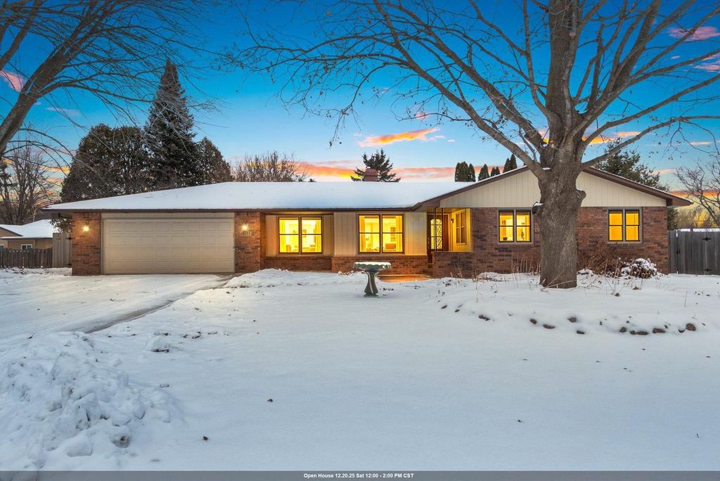 Photo of 2560 St Steven COURT, Green Bay, WI 54304 (MLS # 50319062)