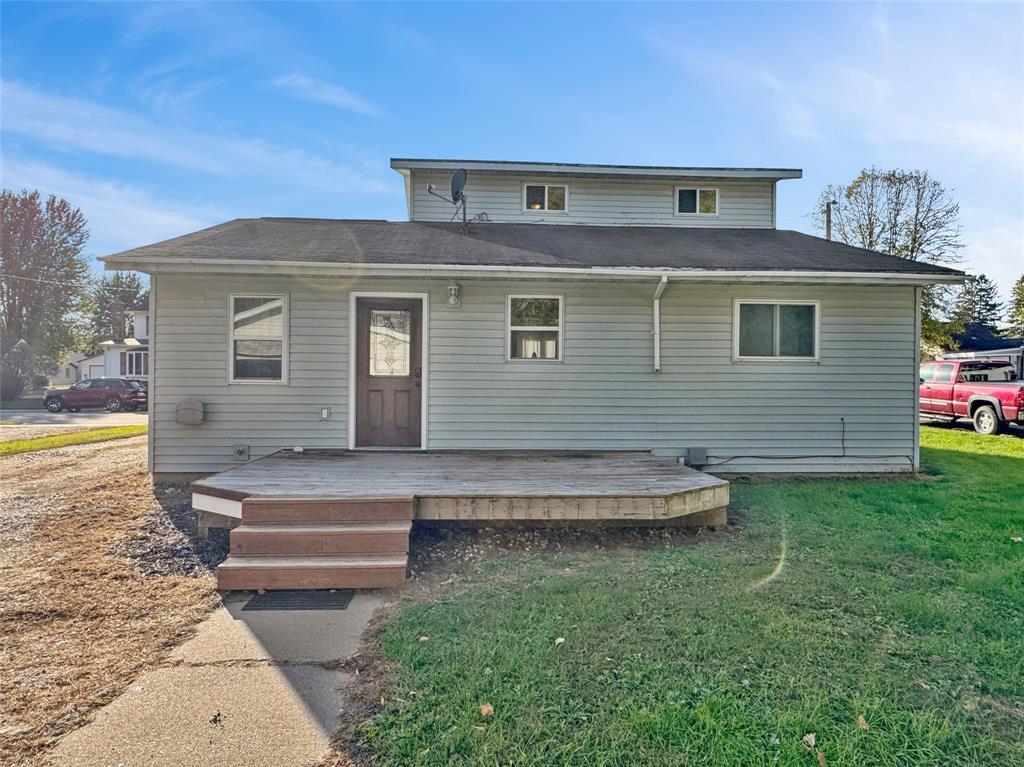 Photo of 1102 Newman STREET, Bloomer, WI 54724 (MLS # 1605712)
