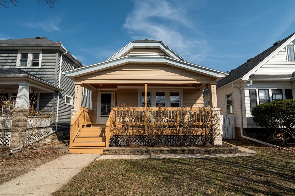 Photo of 2222 S 72nd STREET, West Allis, WI 53219 (MLS # 1955397)