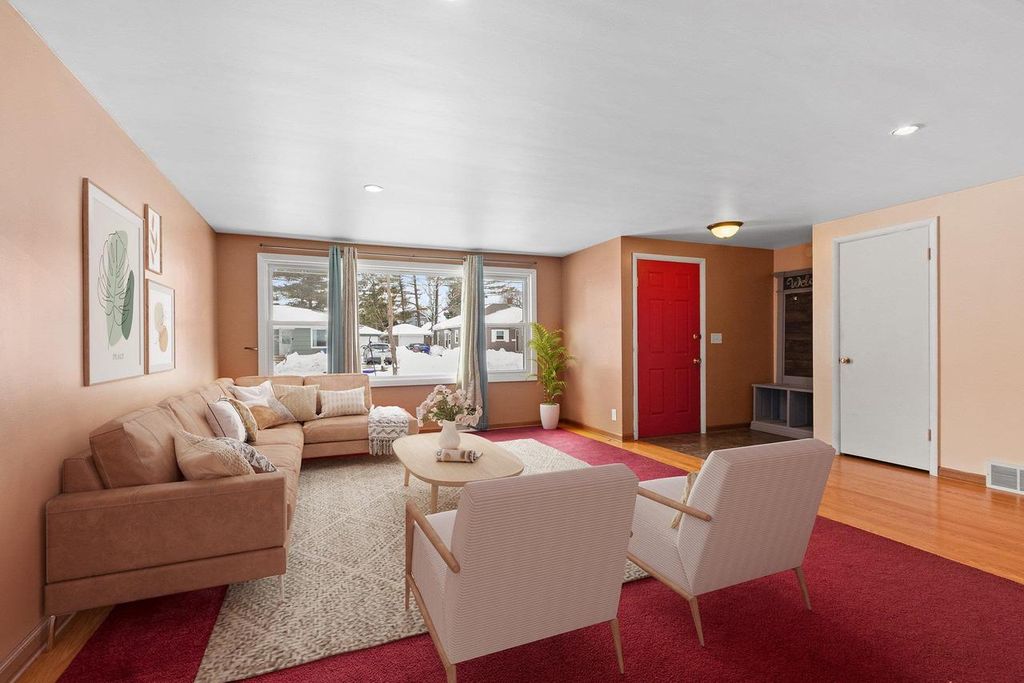 Photo of 2412 N Morrison STREET, Appleton, WI 54911 (MLS # 50322440)