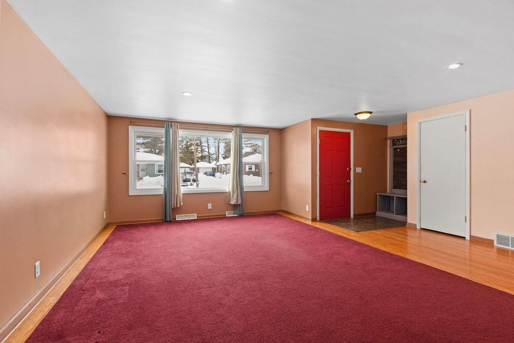 Photo of 2412 N Morrison STREET, Appleton, WI 54911 (MLS # 50322440)