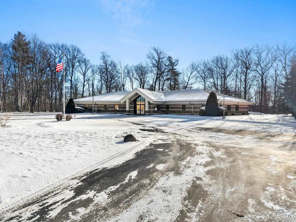 Photo of 2980 Walker DRIVE, Green Bay, WI 54311 (MLS # 50320381)