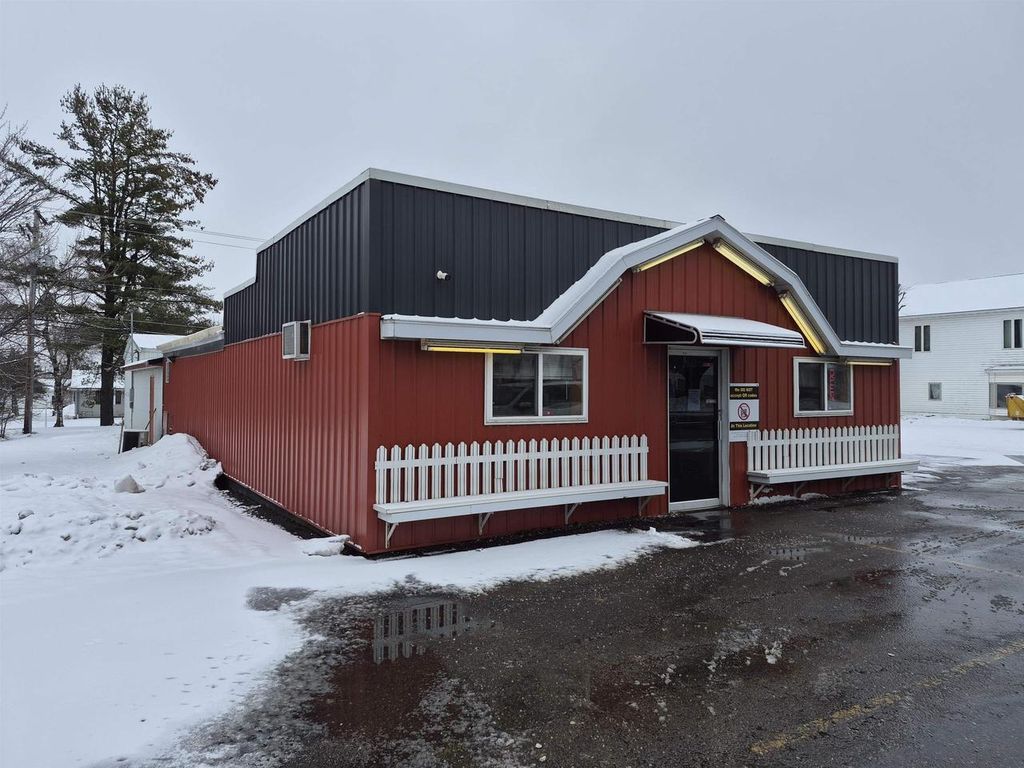 Photo of 118 S 4th STREET #120 S 4th St, Abbotsford, WI 54405 (MLS # 22600657)