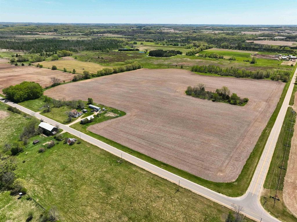 Photo of 58 acres County J ROAD, Princeton, WI 54968 (MLS # 2027064)