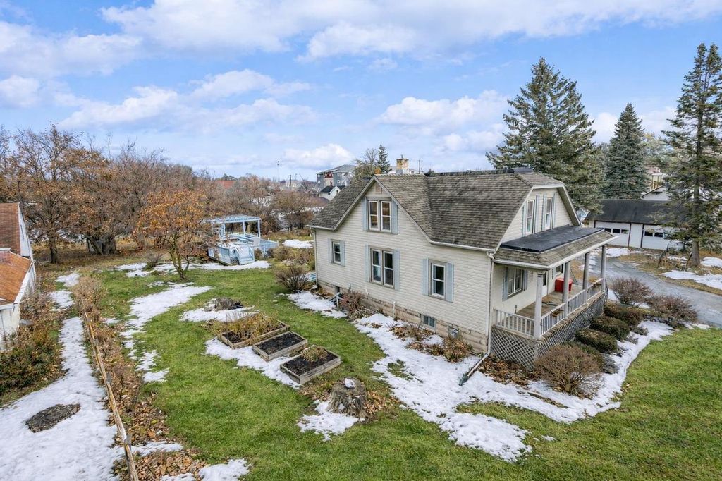 Photo of 314 Columbus AVENUE, Brillion, WI 54110 (MLS # 50321208)