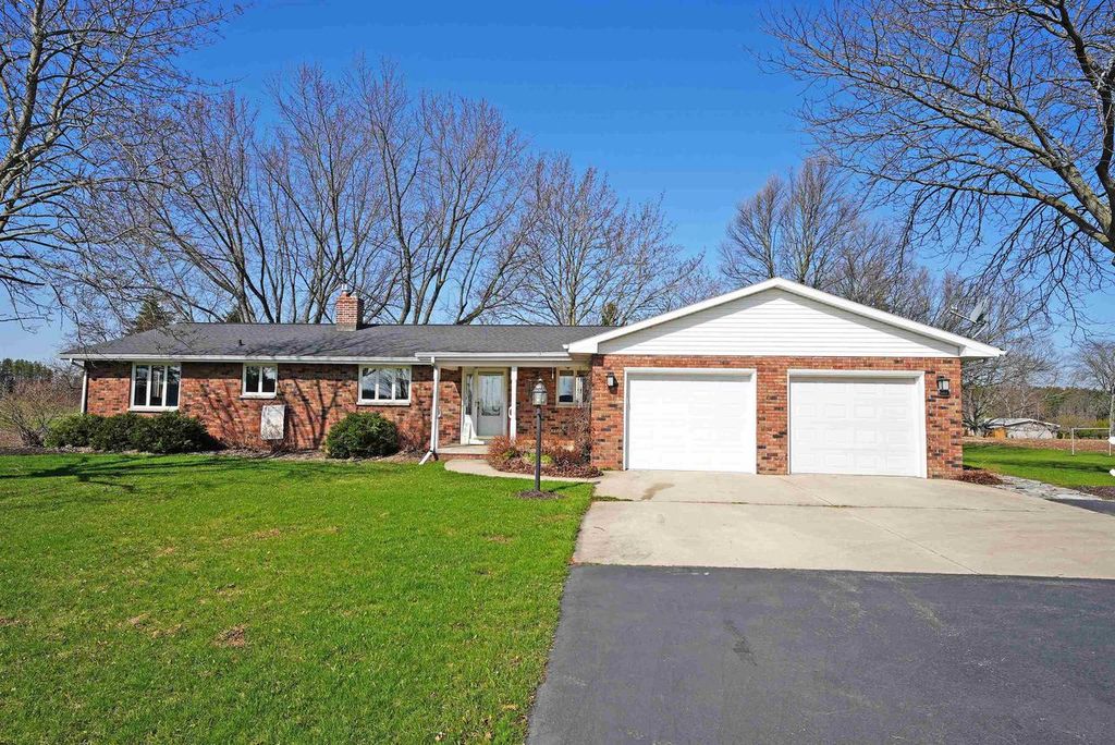 Photo of 18918 Cth T, Denmark, WI 54208 (MLS # 50324016)