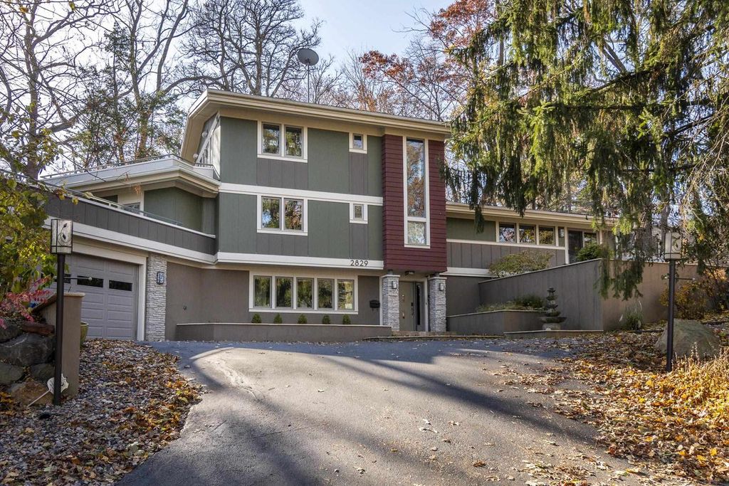 Photo of 2829 Sylvan AVENUE, Madison, WI 53705 (MLS # 2016320)