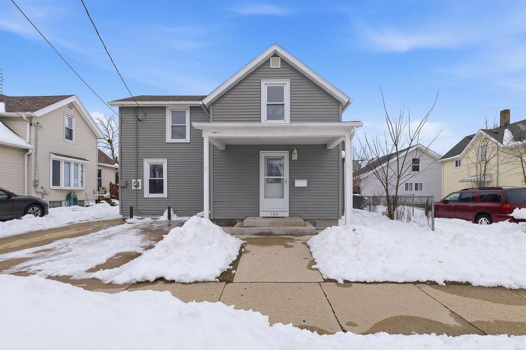 Photo of 106 W Main STREET, Beaver Dam, WI 53916 (MLS # 2018428)