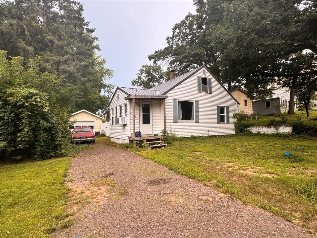 Photo of 409 Poplar STREET, Spooner, WI 54801 (MLS # 1599504)