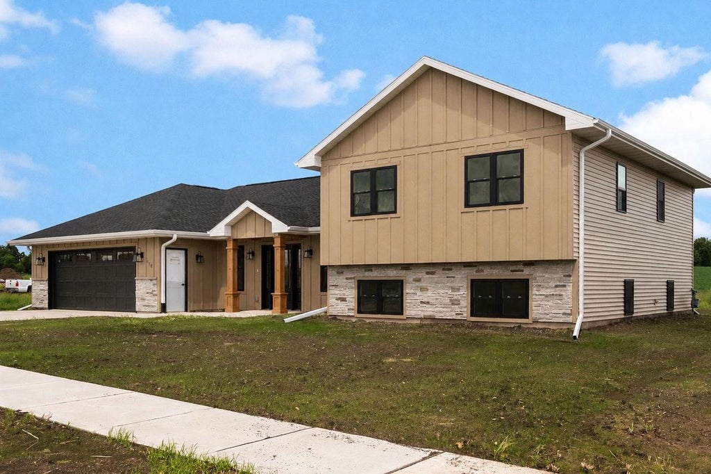 Photo of Lot 79 Blarney Stone DRIVE, Albany, WI 53502 (MLS # 2028219)