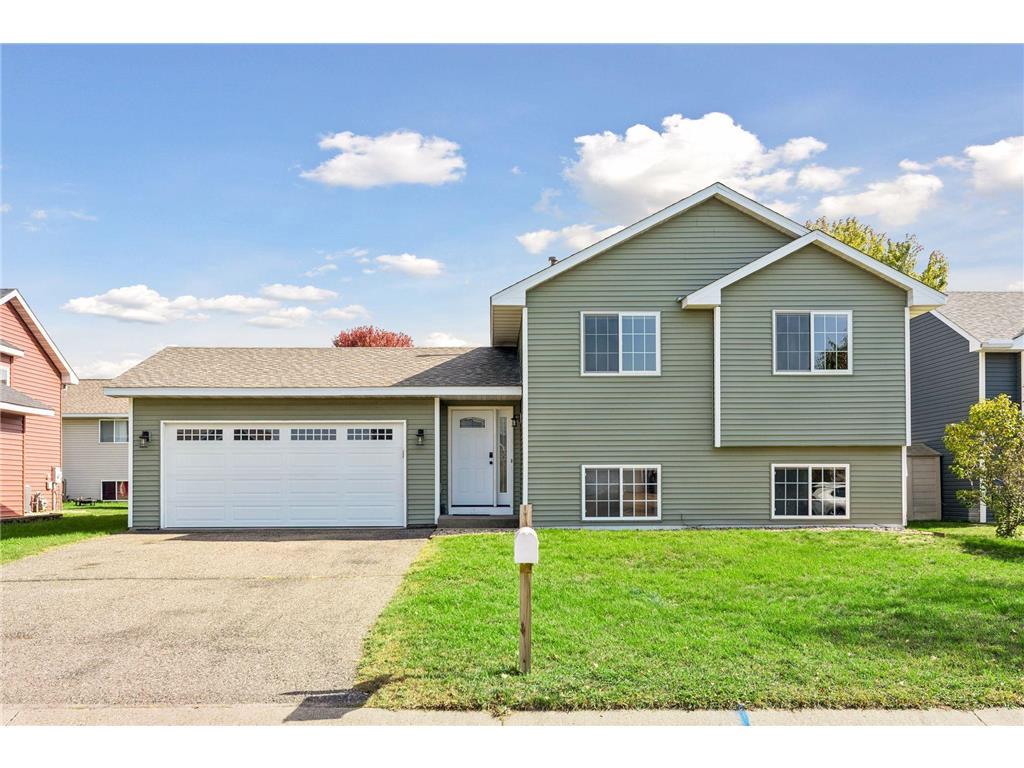 Photo of 1816 Lupine DRIVE, Hudson, WI 54016 (MLS # 7146365)