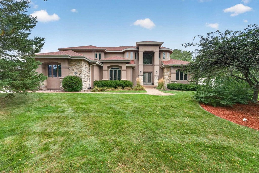 Photo of 9526 Blue Heron DRIVE, Middleton, WI 53562 (MLS # 2033263)
