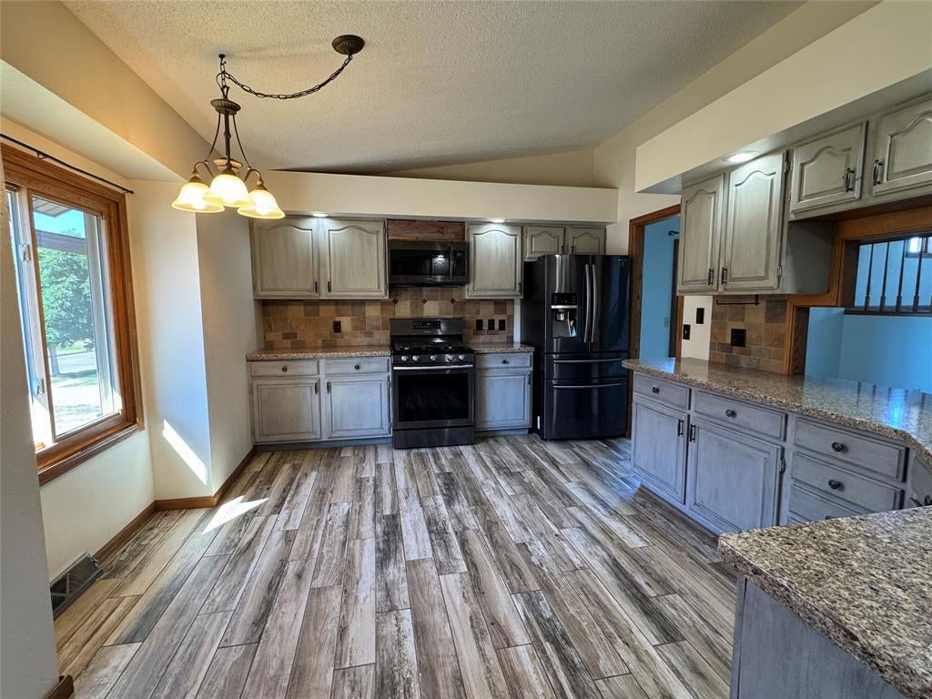 Photo of 4002 Oak Knoll DRIVE, Eau Claire, WI 54701 (MLS # 1604569)