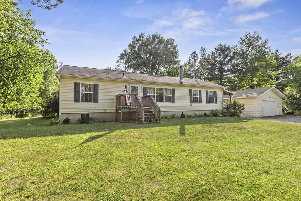 Photo of N4195 State Highway 180, Marinette, WI 54143 (MLS # 50331698)
