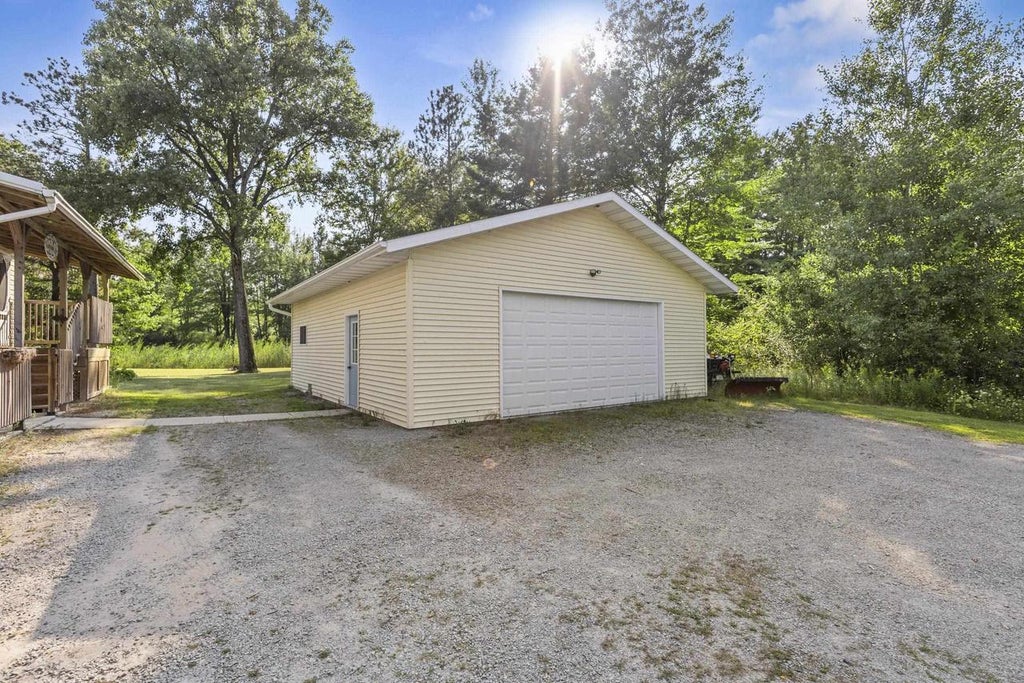 Photo of N4195 State Highway 180, Marinette, WI 54143 (MLS # 50331698)