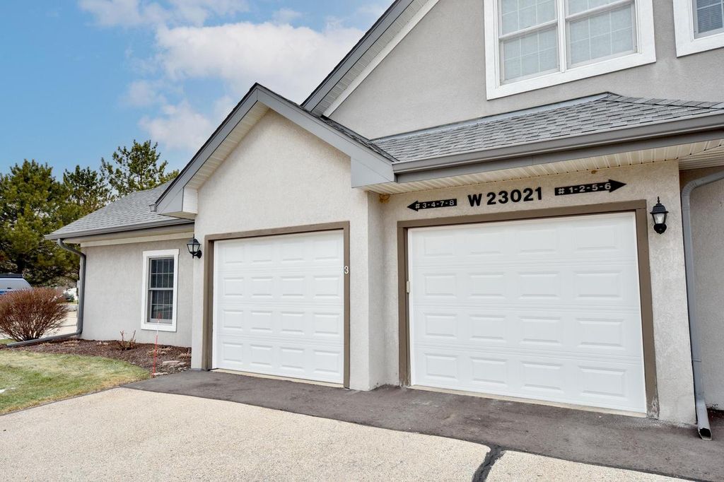 Photo of N30W23021 Pineview CIRCLE #3, Pewaukee, WI 53072 (MLS # 1945773)