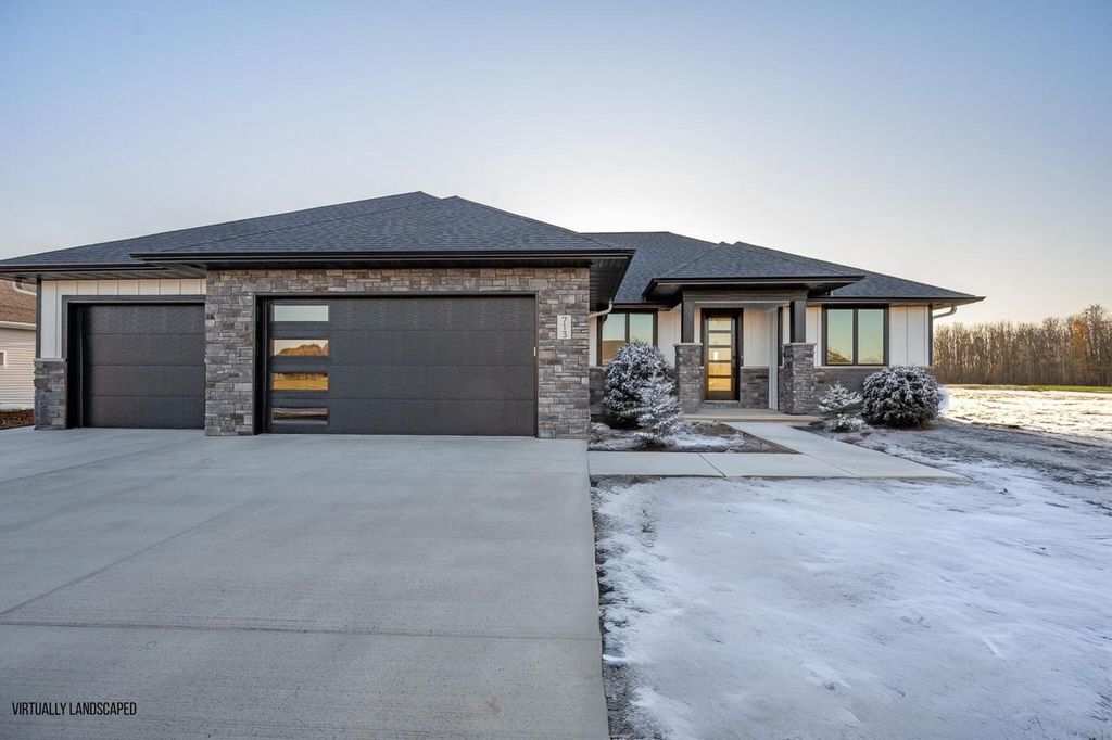 Photo of 713 Royal St Pats DRIVE, Wrightstown, WI 54180 (MLS # 50317588)