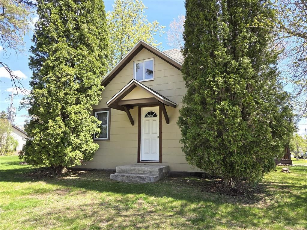 Photo of 509 Arlington AVENUE, Cameron, WI 54822 (MLS # 1601048)