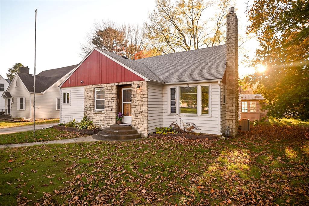Photo of 843 Hopwood AVENUE, Menomonie, WI 54751 (MLS # 1606216)