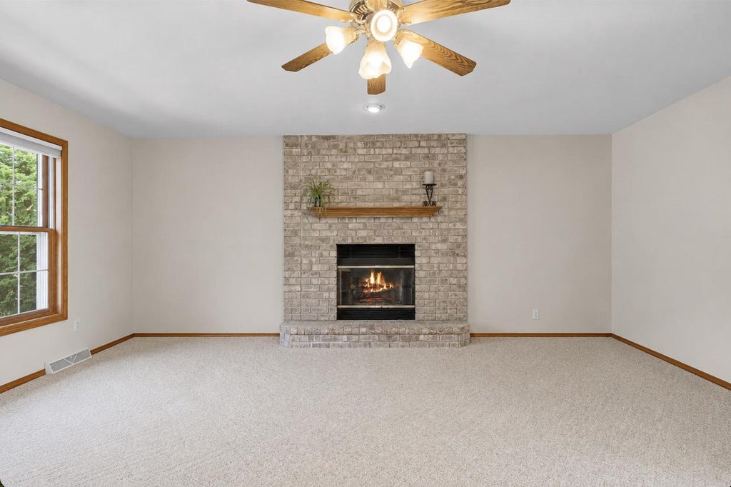Photo of N1357 Tuckaway COURT, Greenville, WI 54942 (MLS # 50329972)