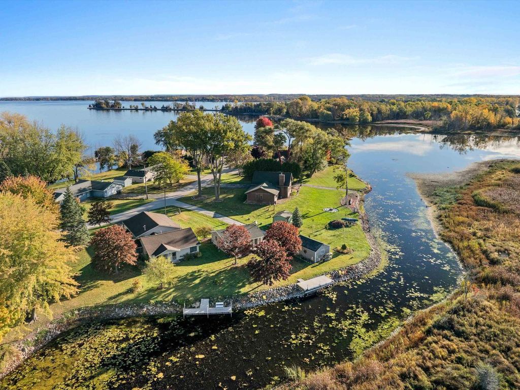 Photo of 8923 Twin Harbor ROAD, Sturgeon Bay, WI 54235 (MLS # 50316970)