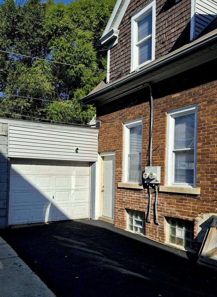 Photo of 1821 S Muskego AVENUE, Milwaukee, WI 53204 (MLS # 1986812)
