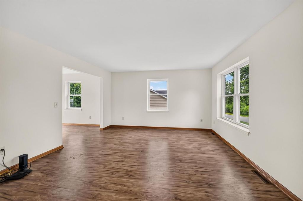 Photo of 210 Rustic DRIVE, Madison, WI 53718 (MLS # 2027099)
