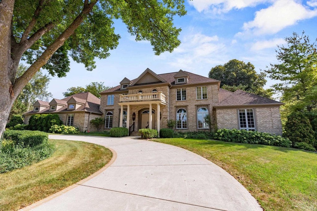 Photo of 3103 Stanton COURT, Green Bay, WI 54301 (MLS # 50331685)