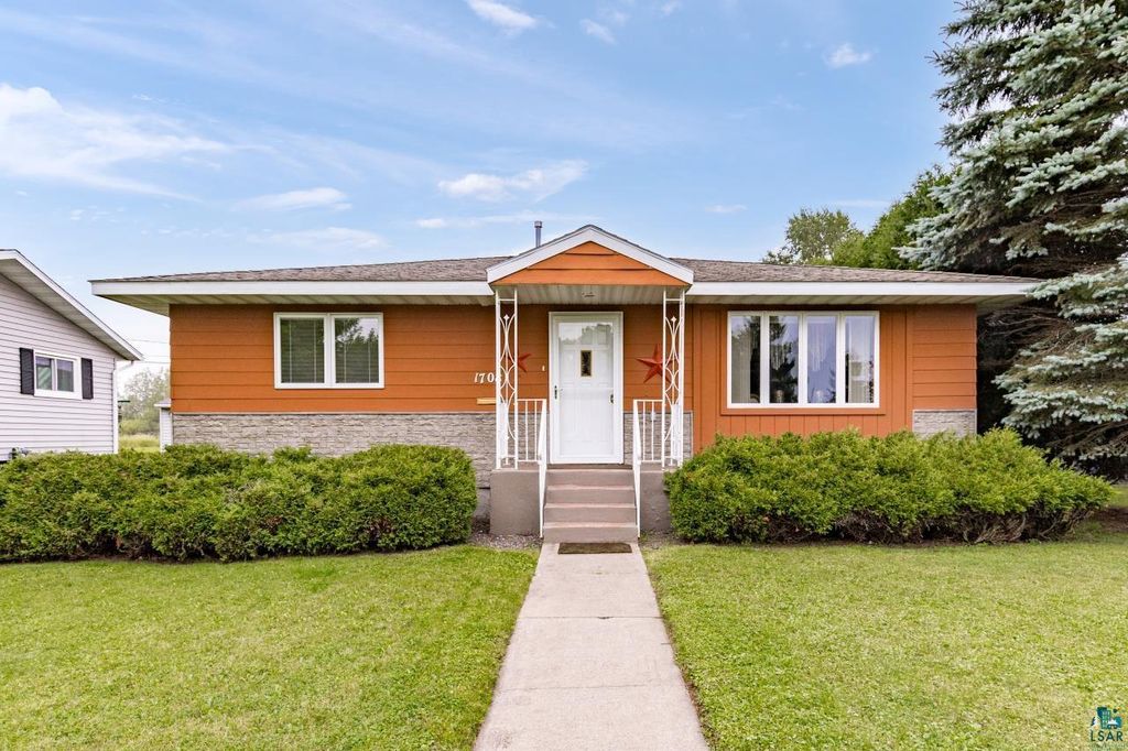 Photo of 1708 E 8th STREET, Superior, WI 54880 (MLS # 6125110)