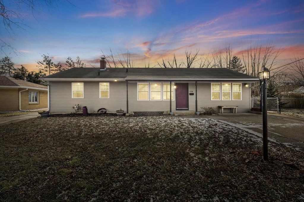 Photo of 1114 Matheson STREET, Janesville, WI 53545 (MLS # 2015049)