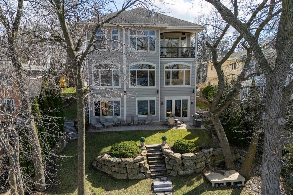 Photo of 2202 Colladay Point DRIVE, Stoughton, WI 53589 (MLS # 2021674)