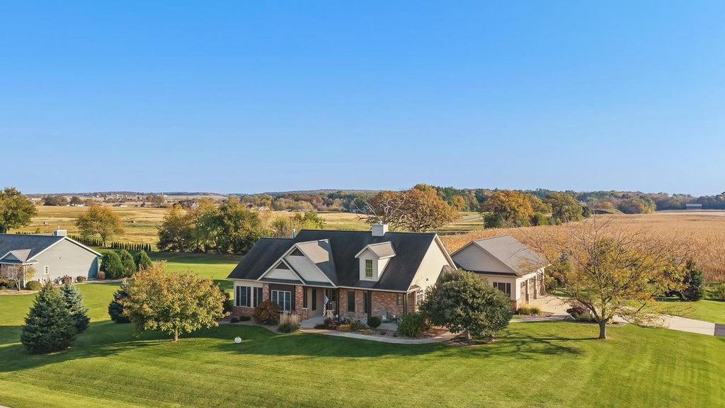 Photo of 4730 N Catawba DRIVE, Milton, WI 53563 (MLS # 2035331)