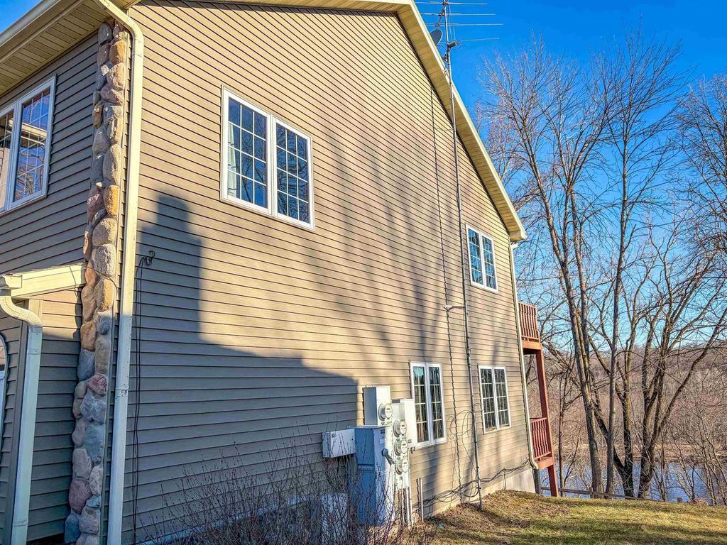 Photo of 1066 Hillside DRIVE #6, Lake Delton, WI 53940 (MLS # 2019897)