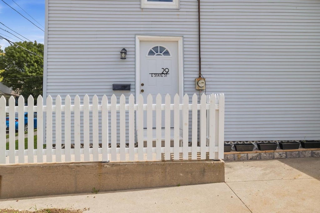Photo of 29 E State STREET, Hartford, WI 53027 (MLS # 1982038)