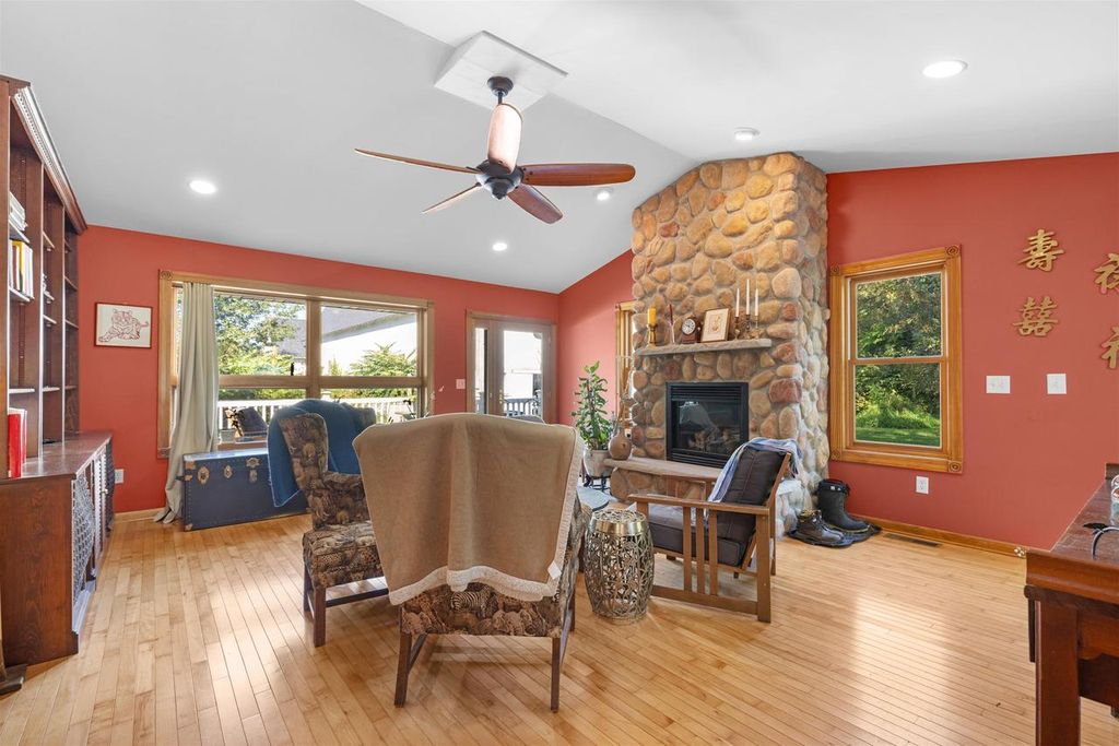 Photo of 1610 Town Hall ROAD, Beloit, WI 53511 (MLS # 2008914)