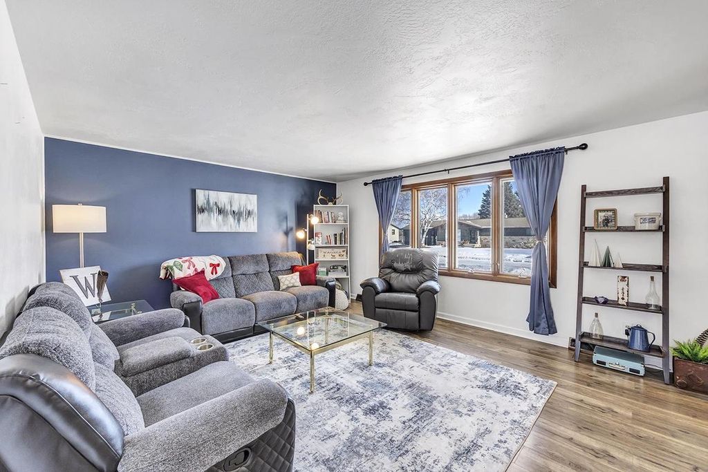 Photo of 1231 Colle STREET, Luxemburg, WI 54217 (MLS # 50320800)