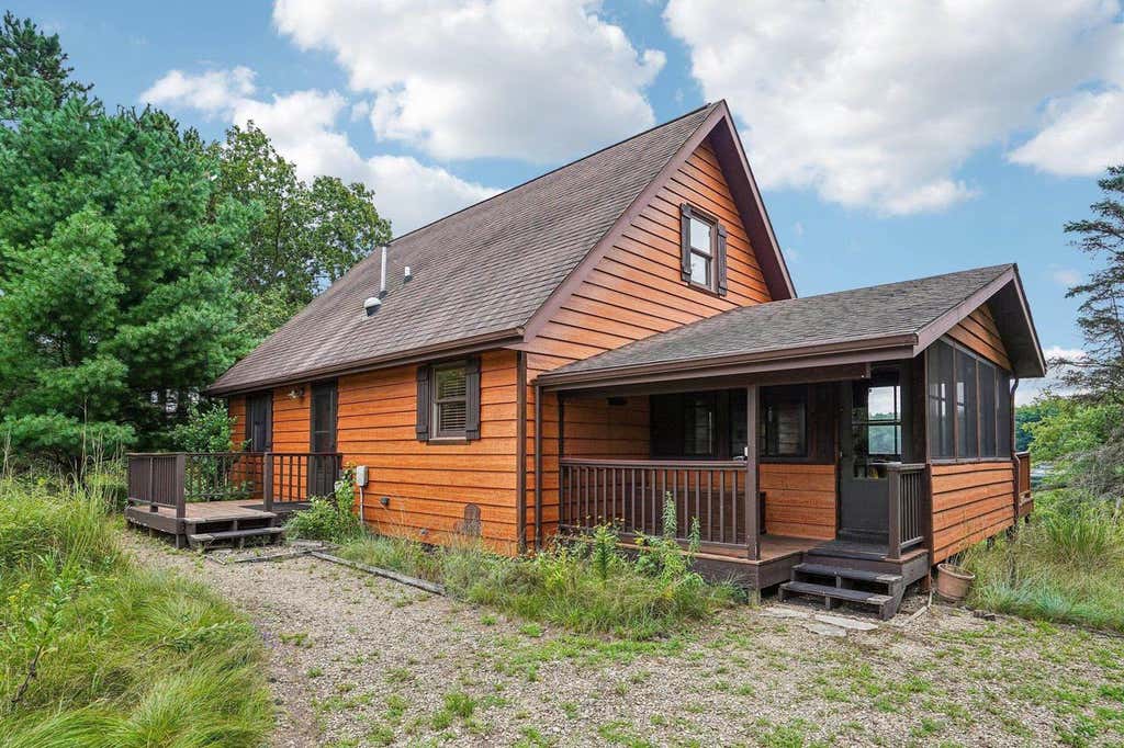 Photo of 3216 3rd LANE, Oxford, WI 53952 (MLS # 2031072)
