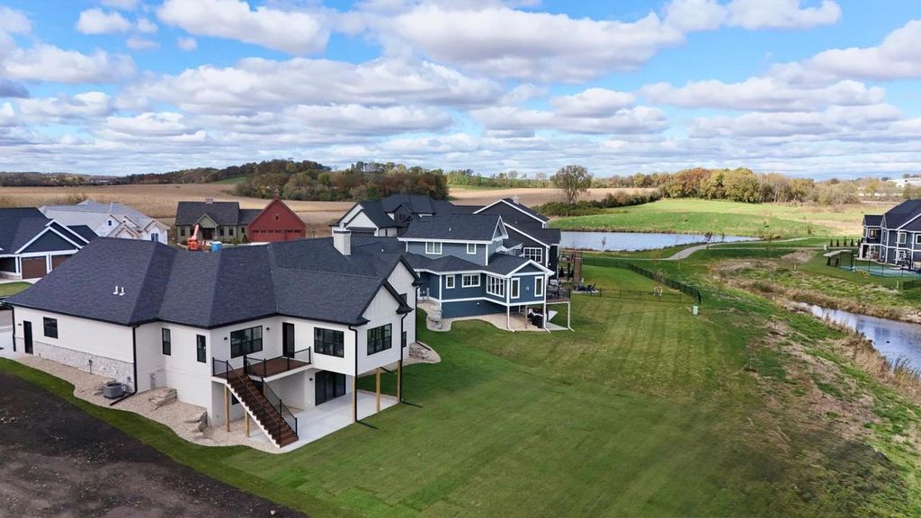 Photo of 908 Travis Larson COURT, Waunakee, WI 53597 (MLS # 2011296)