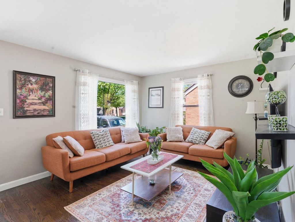 Photo of 3852 S 1st STREET, Milwaukee, WI 53207 (MLS # 1960752)