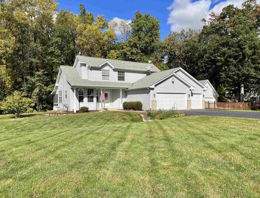 Photo of 4213 Riverview DRIVE, La Crosse, WI 54601 (MLS # 1944926)