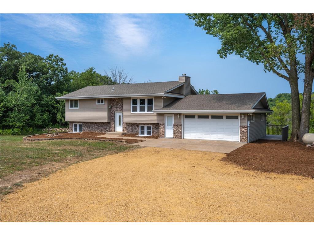 Photo of 978 70th AVENUE, Roberts, WI 54023 (MLS # 7121094)