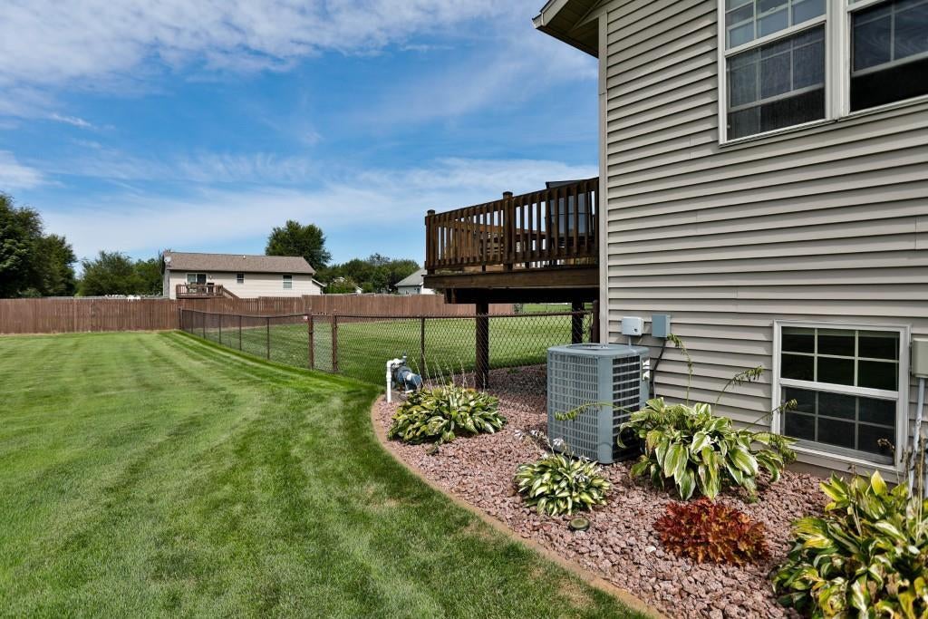 Photo of 2510 Sunny Meadow DRIVE, Kronenwetter, WI 54455 (MLS # 22604151)