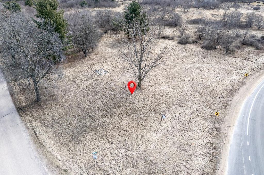 Photo of E5861 White Lake ROAD, Weyauwega, WI 54983 (MLS # 50322044)