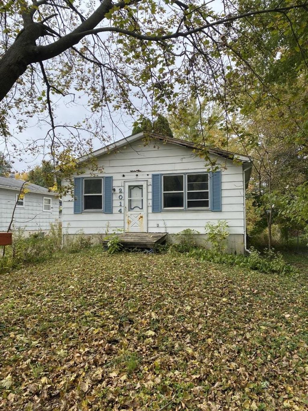 Photo of 9607 S Bergamont DRIVE, Franklin, WI 53132 (MLS # 1945231)