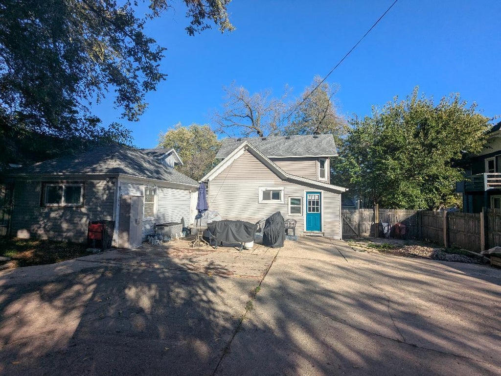 Photo of 418 S Academy STREET, Janesville, WI 53548 (MLS # 2031974)