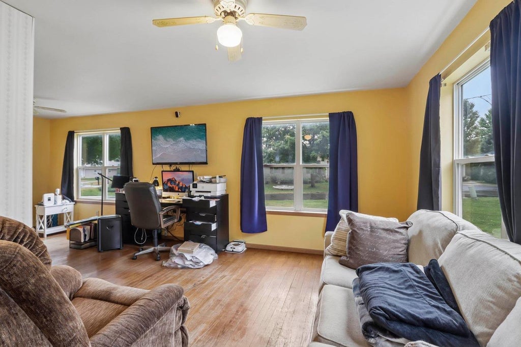 Photo of S8007 Maple Park ROAD, Prairie Du Sac, WI 53578 (MLS # 2033383)